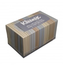 Zložene papirnate brisače Kleenex Ultra Soft v prenosni embalaži